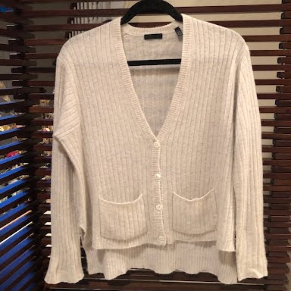 SOLD ATM Anthony Thomas Melillo V-Neck Cashmere Cardigan – Cream, Size S